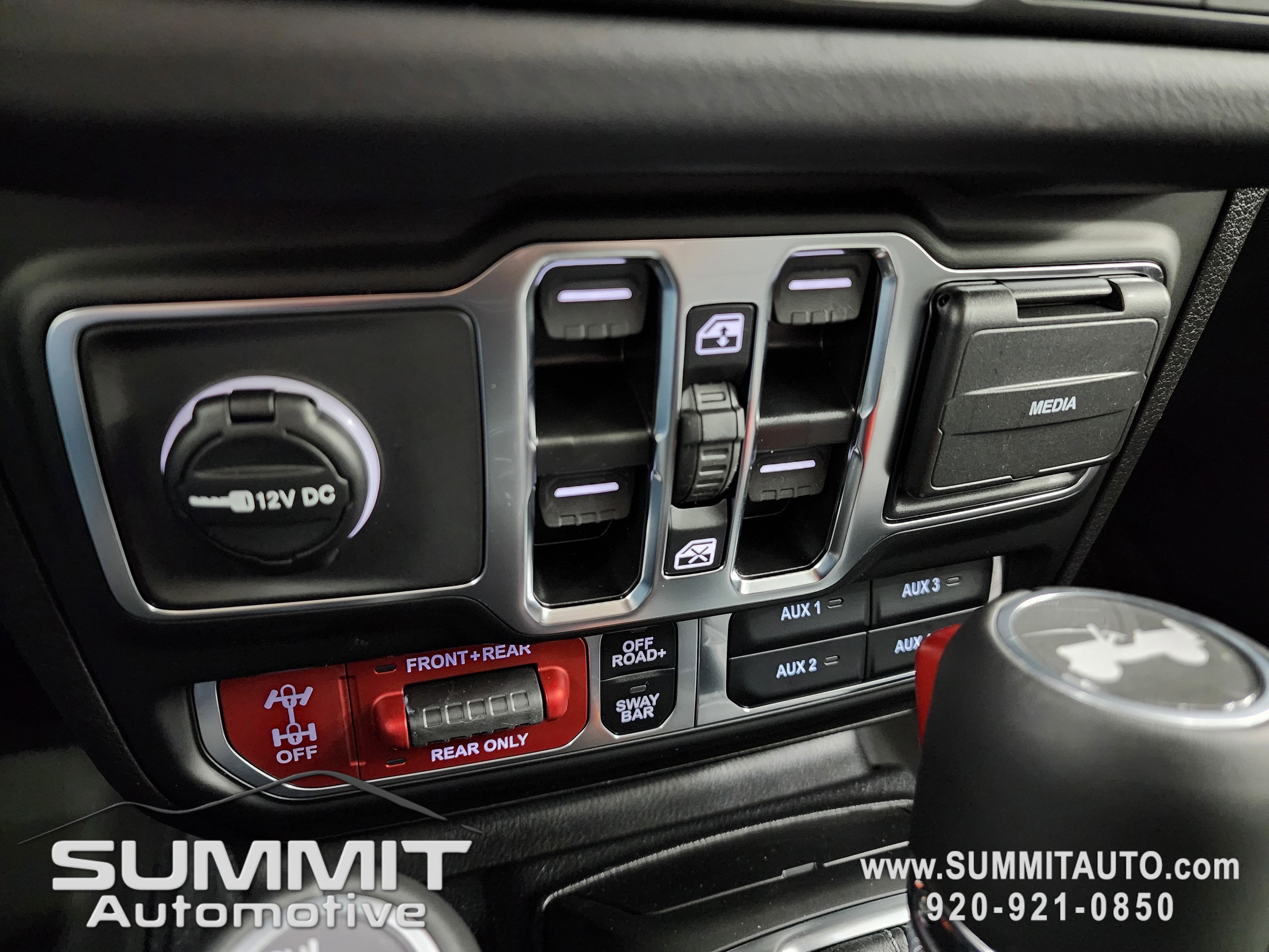 New 2026 Jeep Wrangler Unlimited Rubicon w/ Safety Group image 15