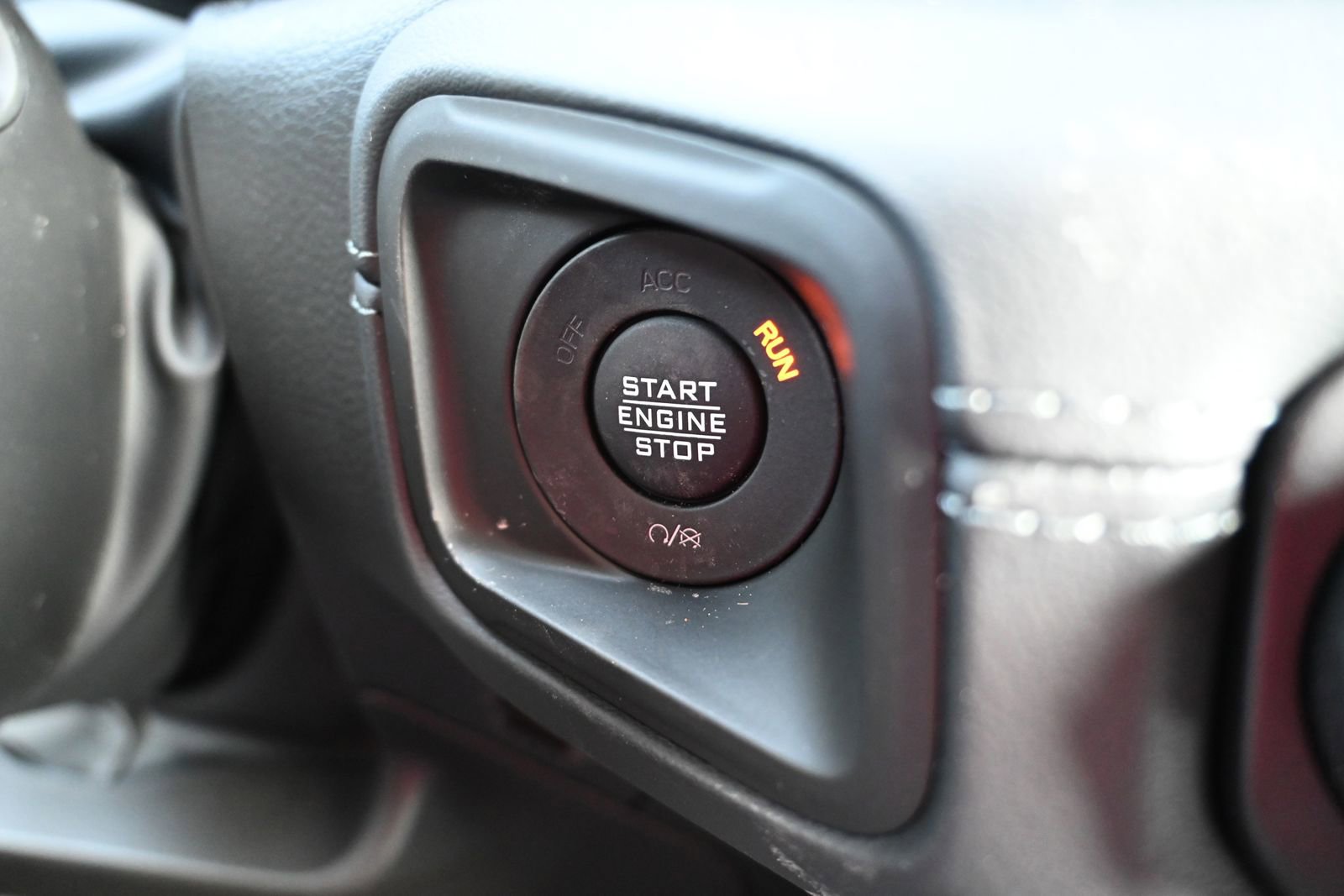New 2026 Jeep Wrangler Unlimited Rubicon AWD/4WD image 13