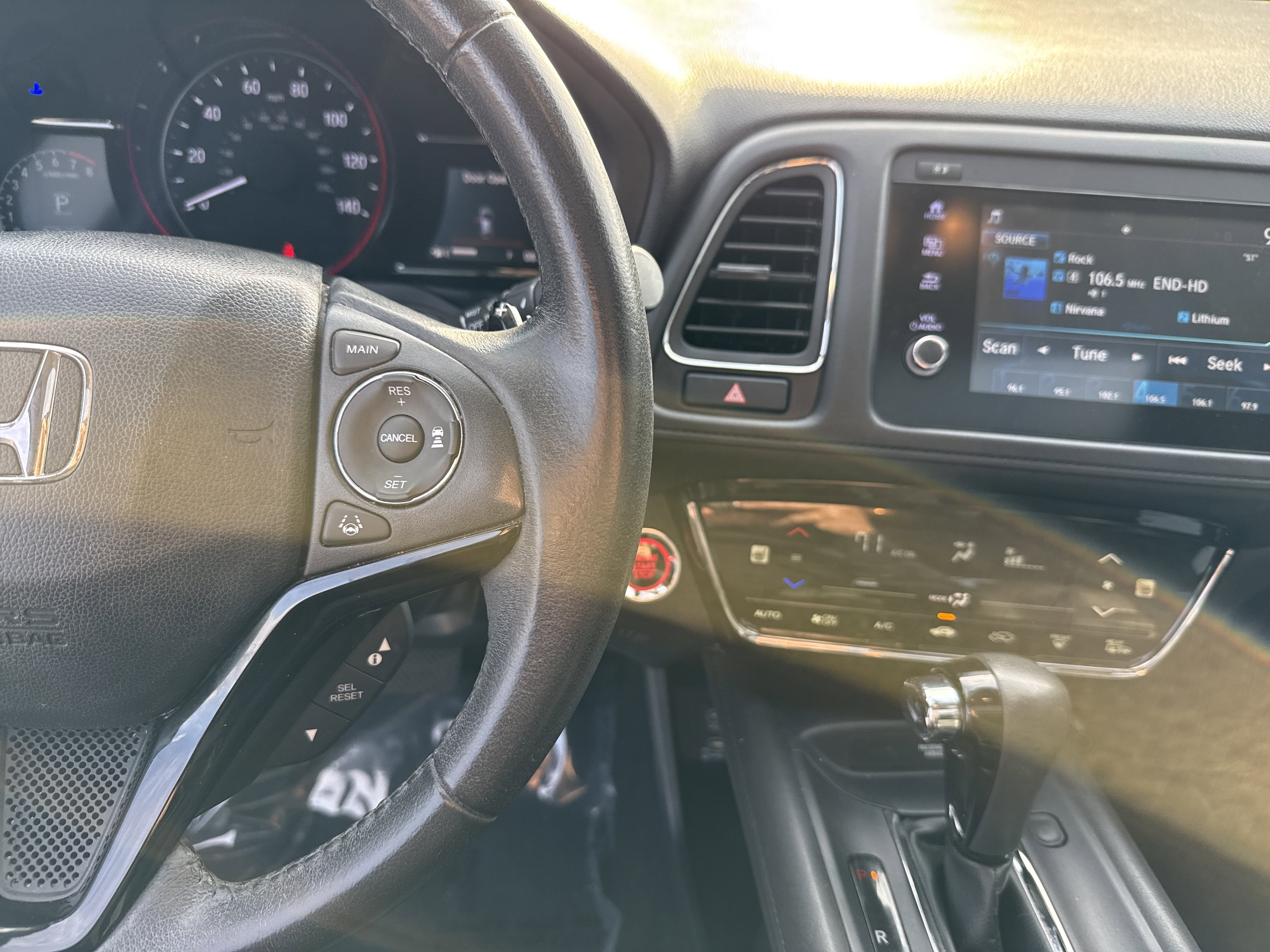 Used 2021 Honda HR-V EX-L image 20