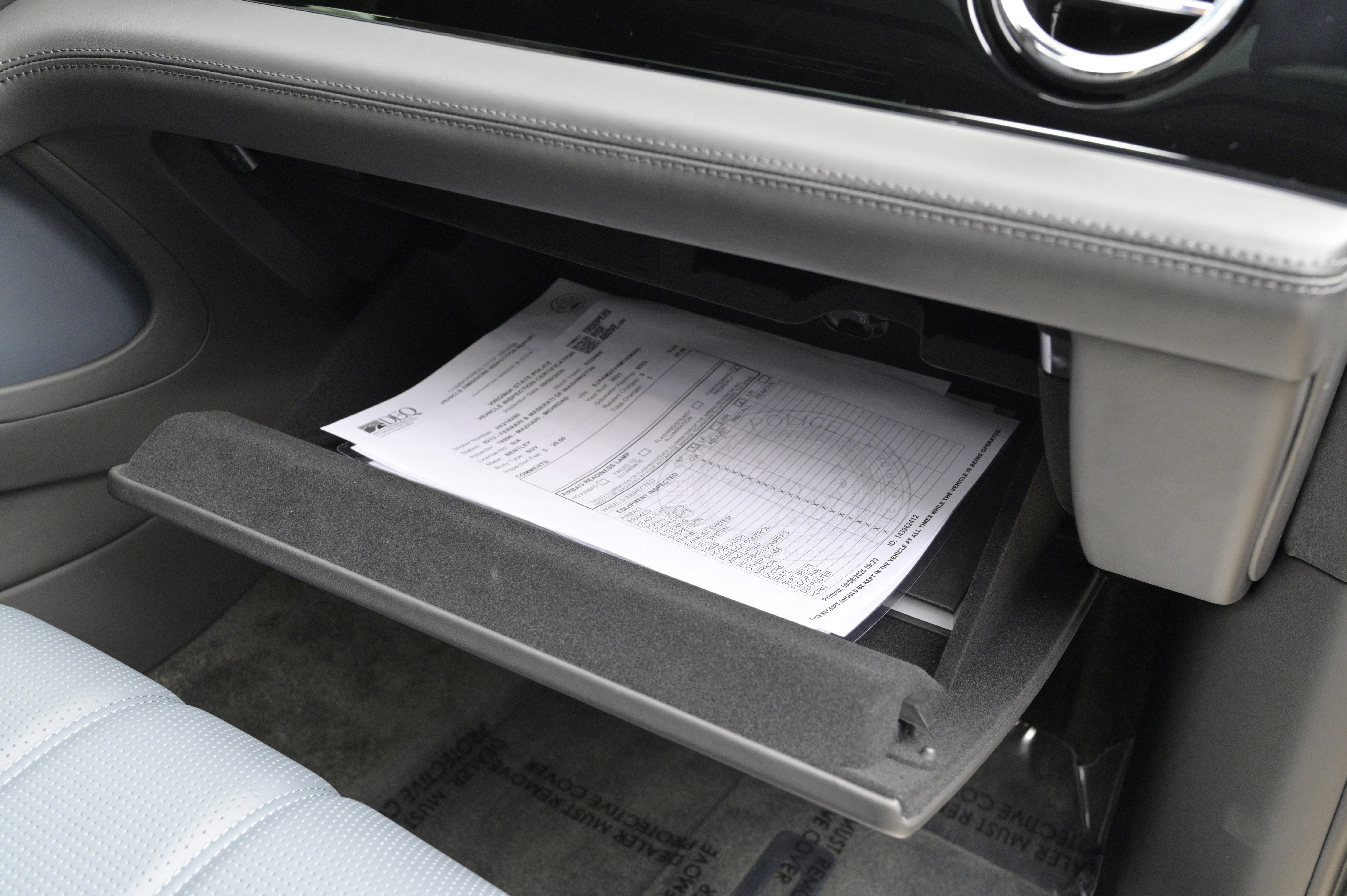 Used 2021 Bentley Bentayga image 59