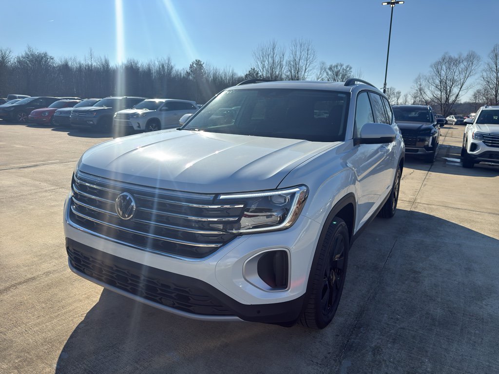 New 2026 Volkswagen Atlas SE