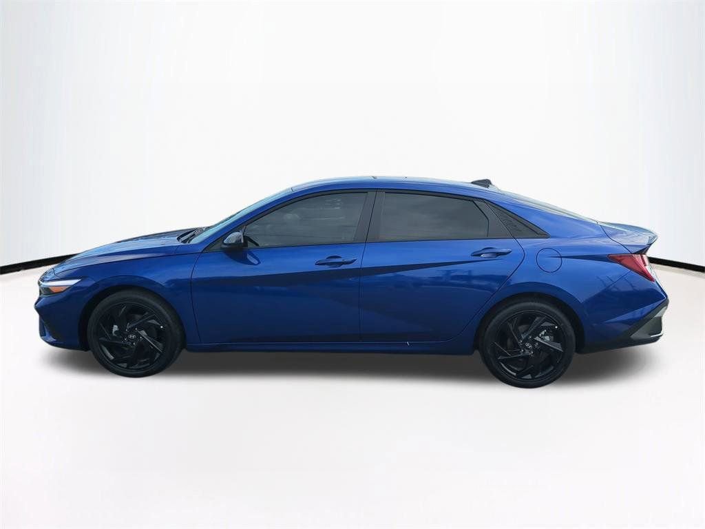 New 2026 Hyundai Elantra Sport w/ Cargo Package image 8