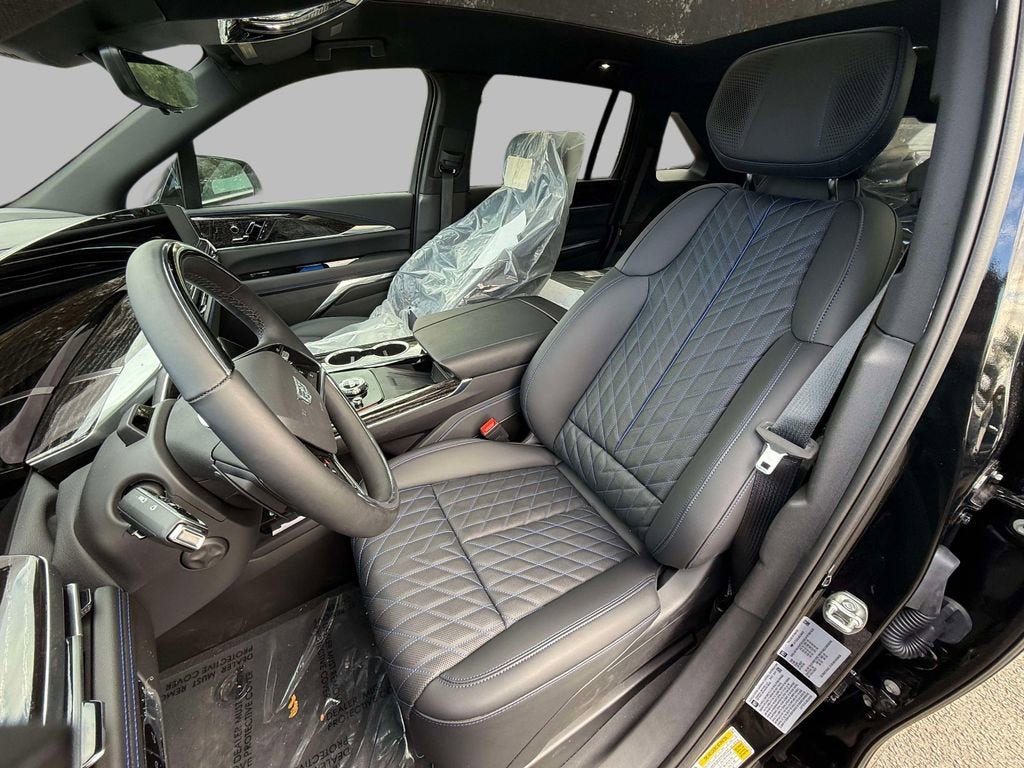 New 2025 Cadillac Escalade IQ Luxury 1 AWD/4WD image 2
