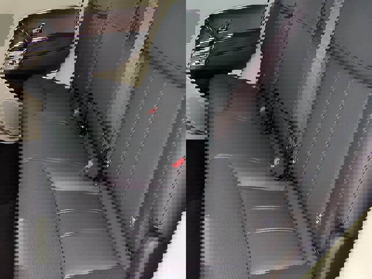 Certified 2024 Land Rover Range Rover SE image 19