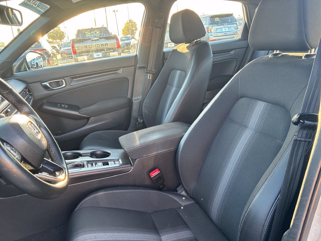 Certified 2025 Honda Civic Sport image 13