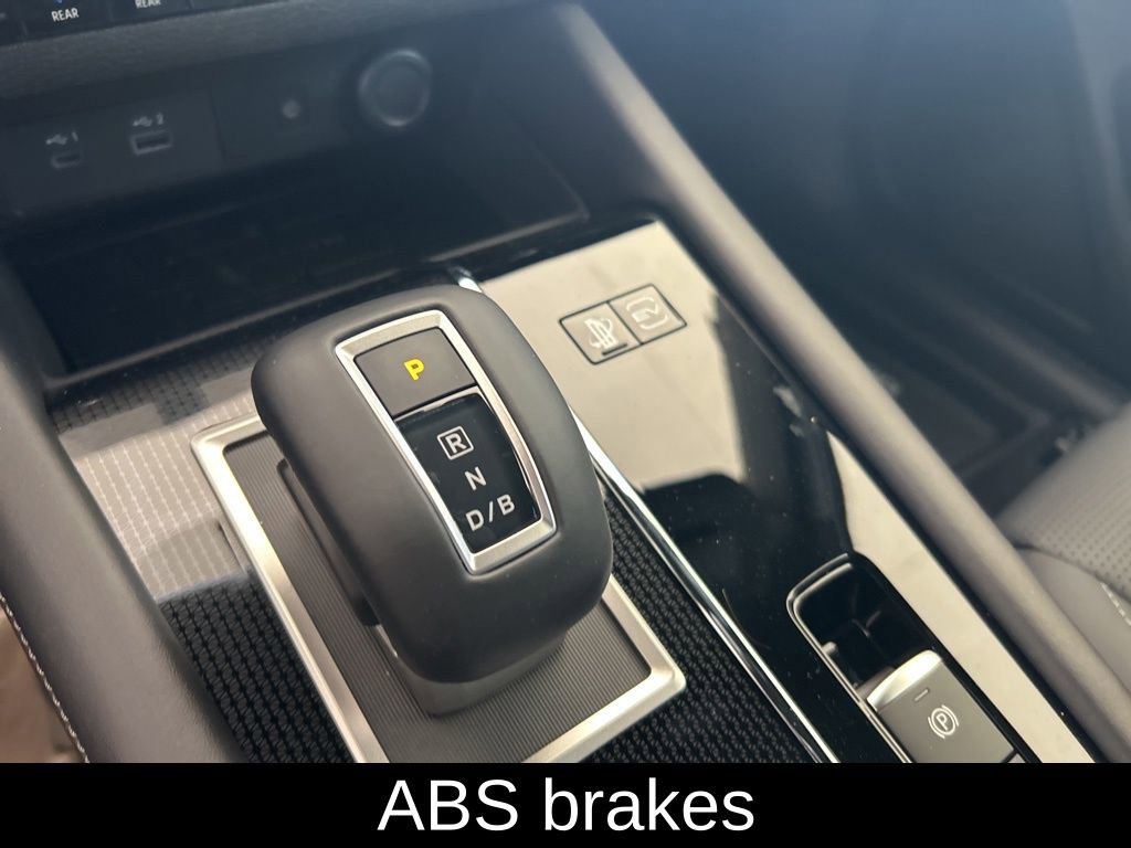 New 2025 Mitsubishi Outlander SEL Black Edition image 8