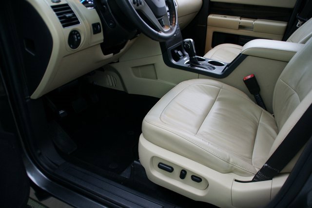 Used 2019 Ford Flex SEL w/ Equipment Group 202A image 16