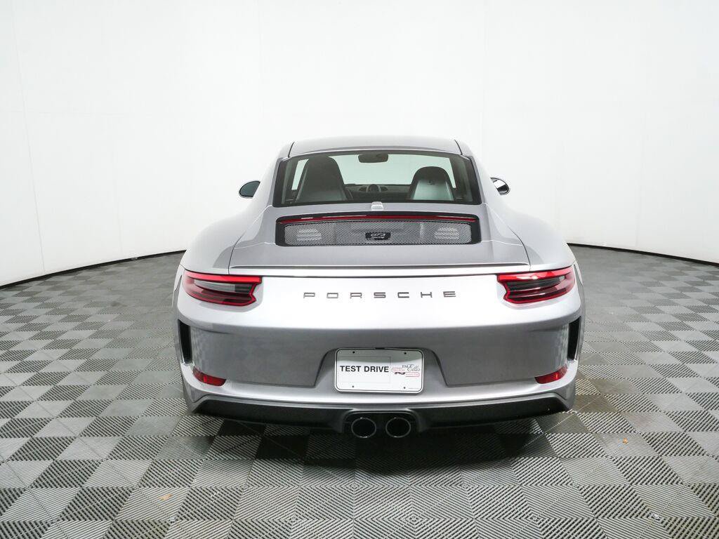 Certified 2018 Porsche 911 GT3 RWD image 26