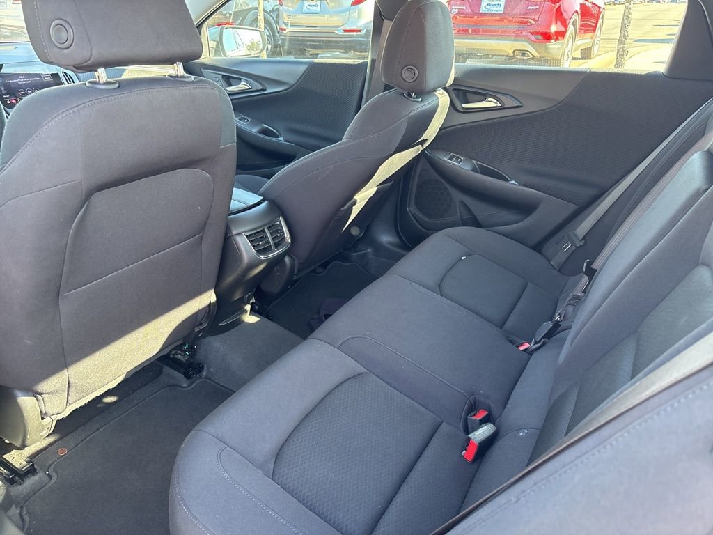 Used 2024 Chevrolet Malibu LT image 15