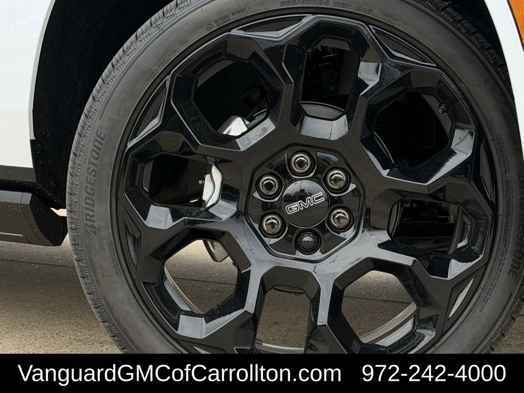 New 2026 GMC Yukon Denali w/ Denali Reserve Package AWD/4WD image 9