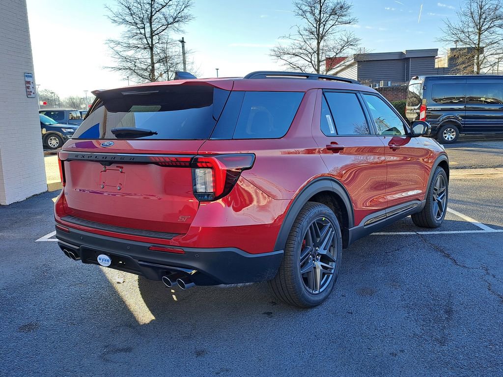 New 2026 Ford Explorer ST w/ Sun And Sound Package image 6