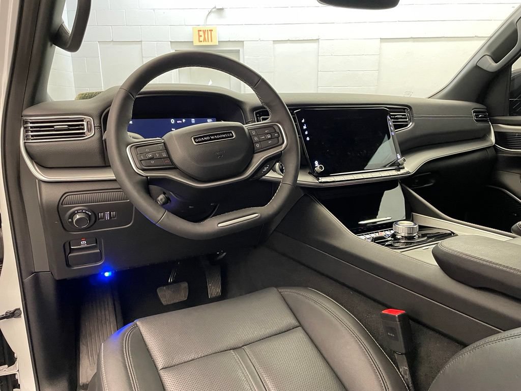 New 2026 Jeep Grand Wagoneer Limited AWD/4WD image 12