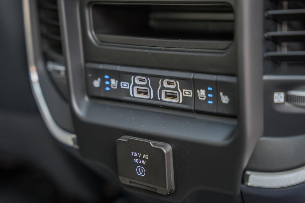 Used 2025 RAM 1500 Tungsten w/ Towing Technology Group AWD/4WD image 43