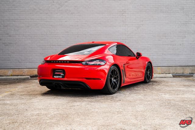 Used 2018 Porsche 718 Cayman RWD image 32
