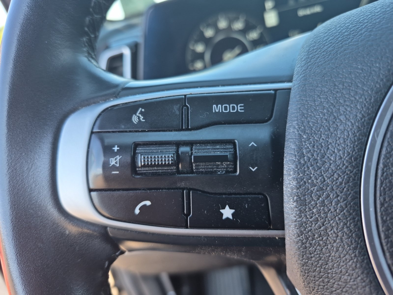 Used 2023 Kia Sportage SX FWD image 26