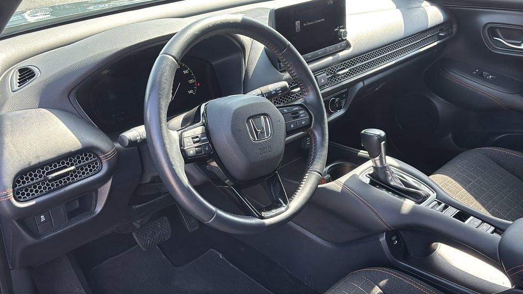 Used 2024 Honda HR-V Sport image 23