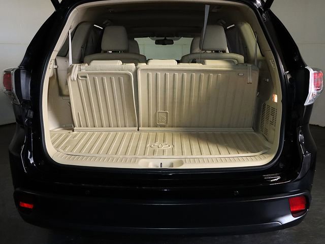 Used 2015 Toyota Highlander Limited image 31