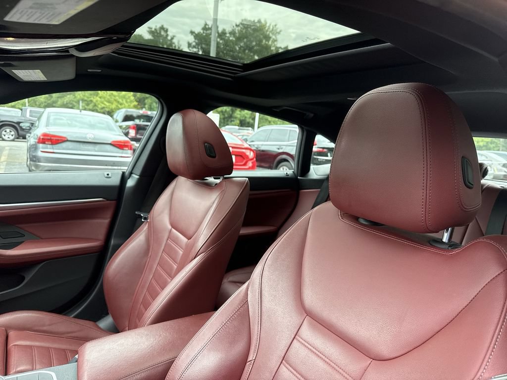 Used 2023 BMW i4 eDrive40 w/ M Sport Package RWD image 16