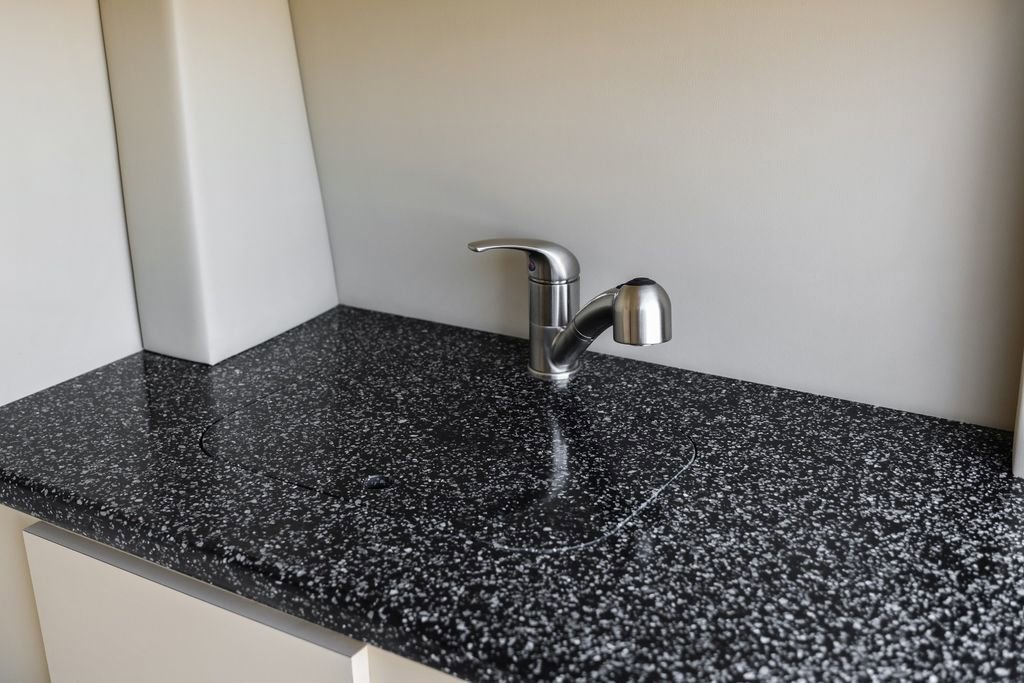 Used 2020 Mercedes-Benz Sprinter 3500 w/ Windows All Around Package image 59