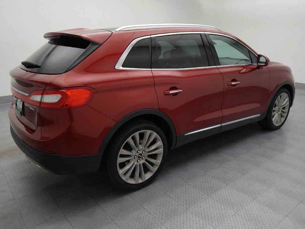 Used 2016 Lincoln MKX Reserve w/ Luxury Package image 10