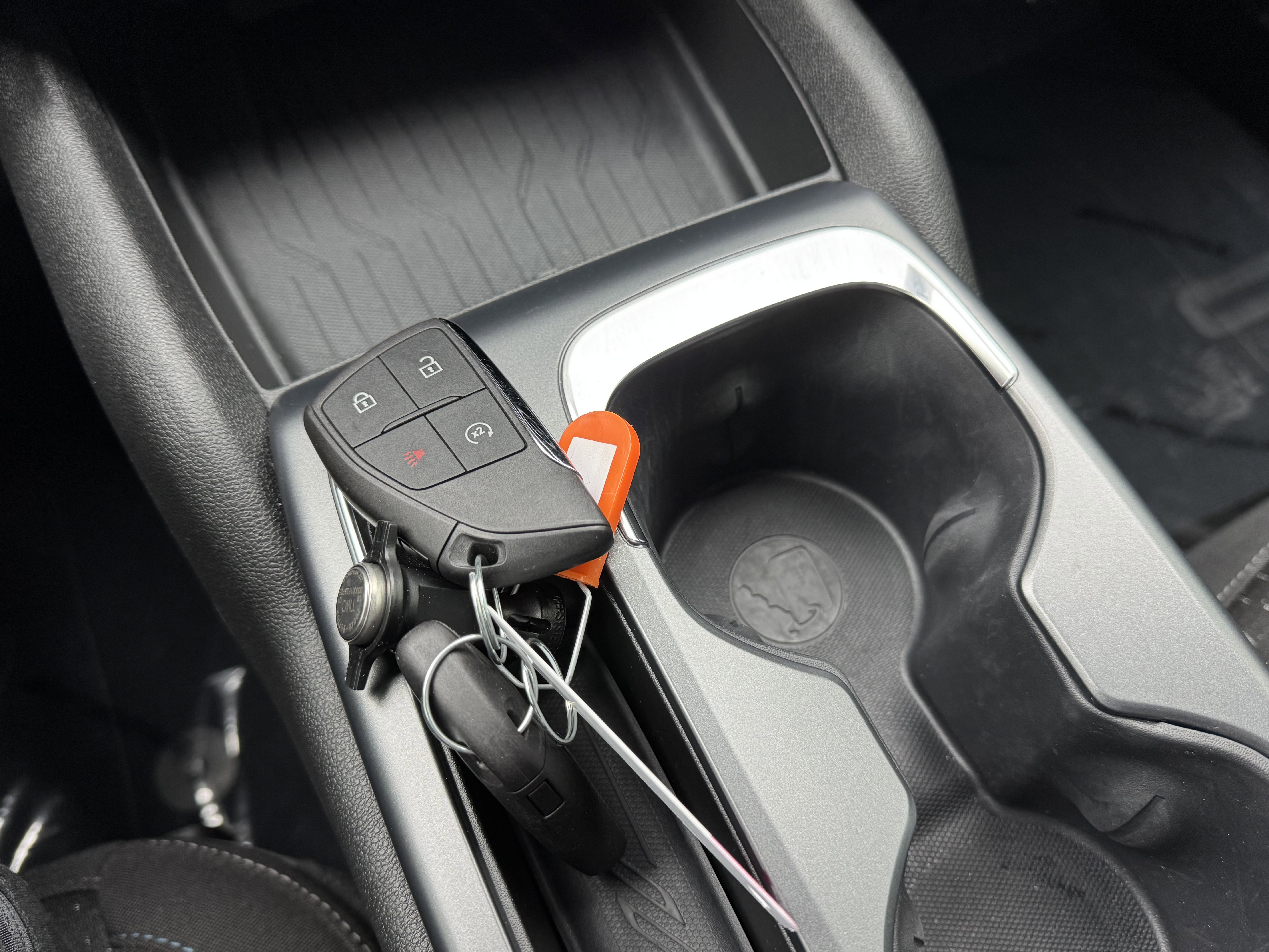 Used 2025 Chevrolet Equinox EV LT image 32