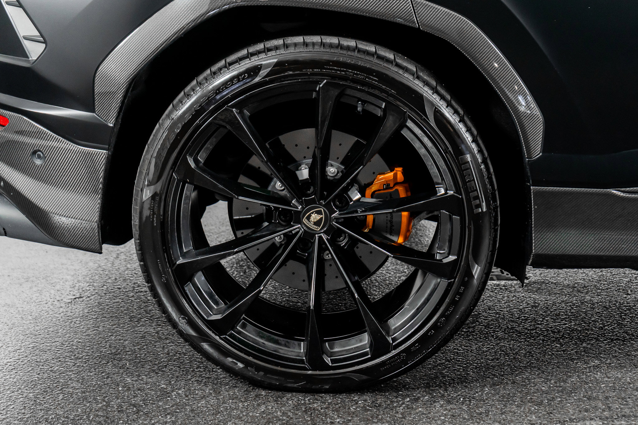 Used 2022 Lamborghini Urus image 9