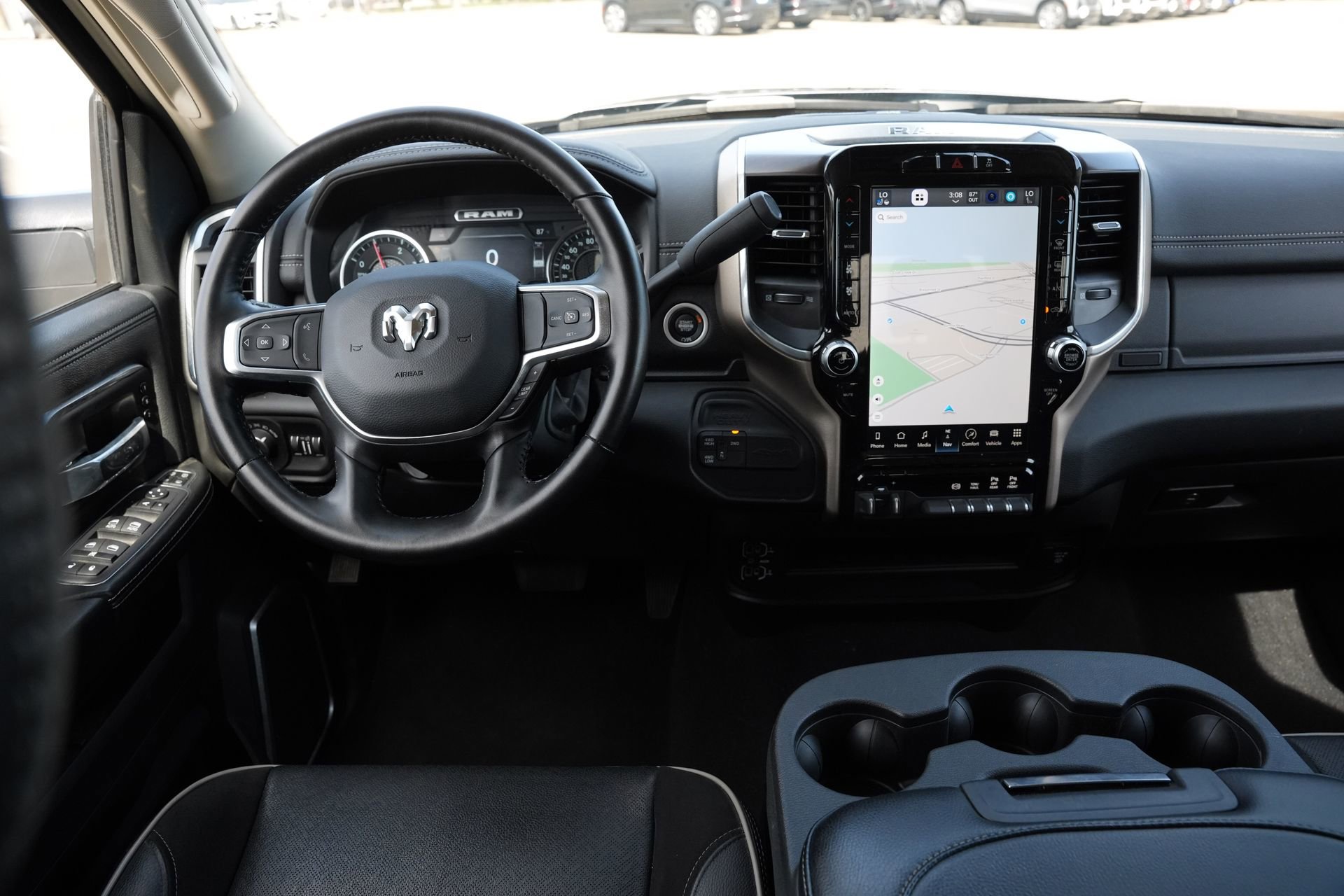 Used 2024 RAM 2500 Laramie image 9