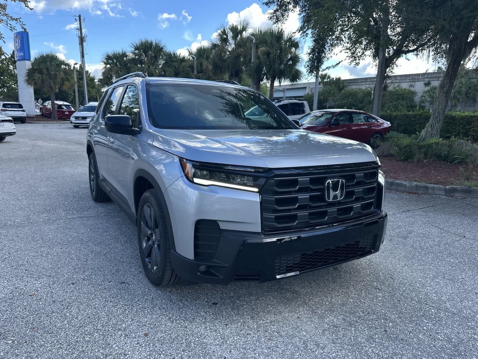 New 2026 Honda Pilot Sport image 8