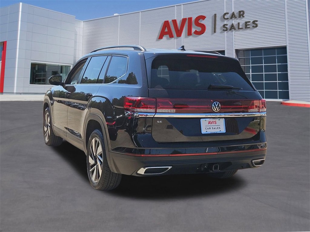 Used 2025 Volkswagen Atlas SE image 9