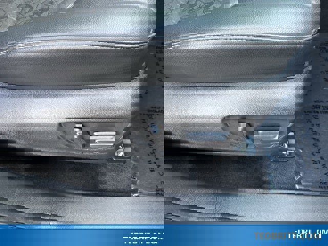 Used 2024 Toyota Highlander XLE image 21