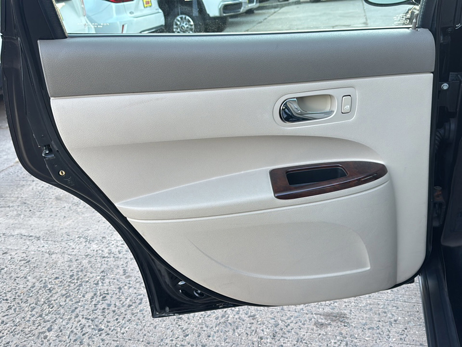 Used 2007 Buick LaCrosse CX w/ Chrome Enhancement Package image 17