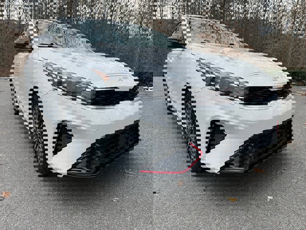 Used 2024 Kia Forte GT-Line w/ GT-Line Premium Package image 1