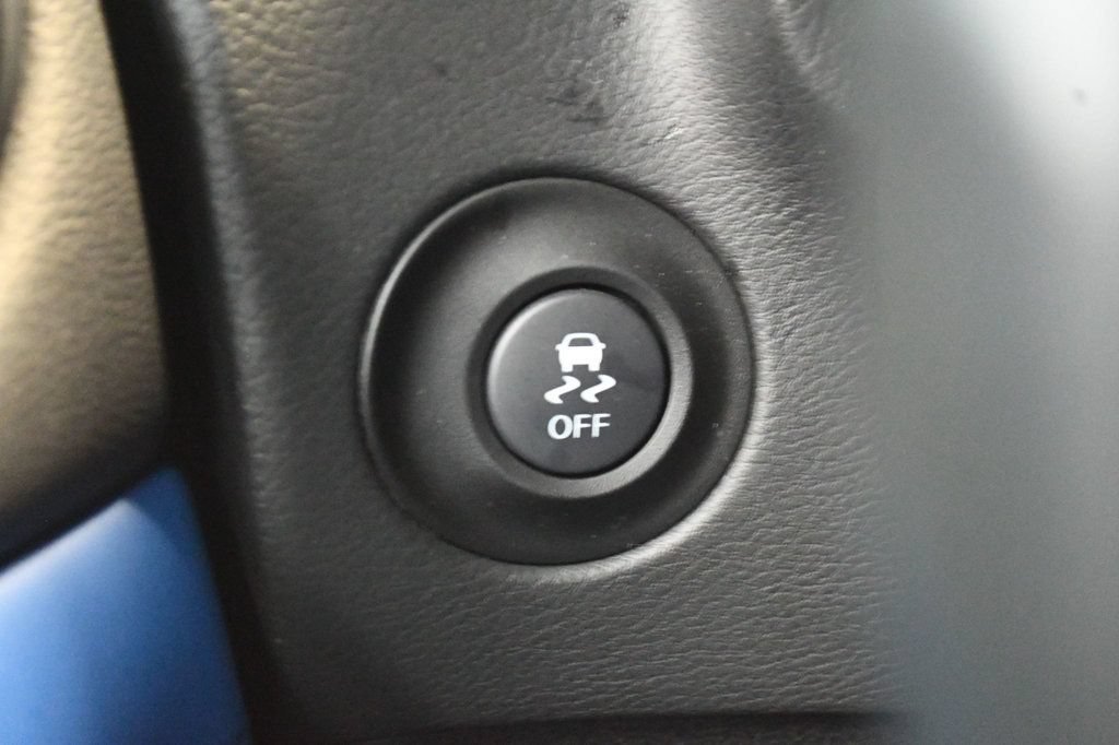 Used 2024 Nissan Z Performance w/ Floor Mat Package RWD image 49