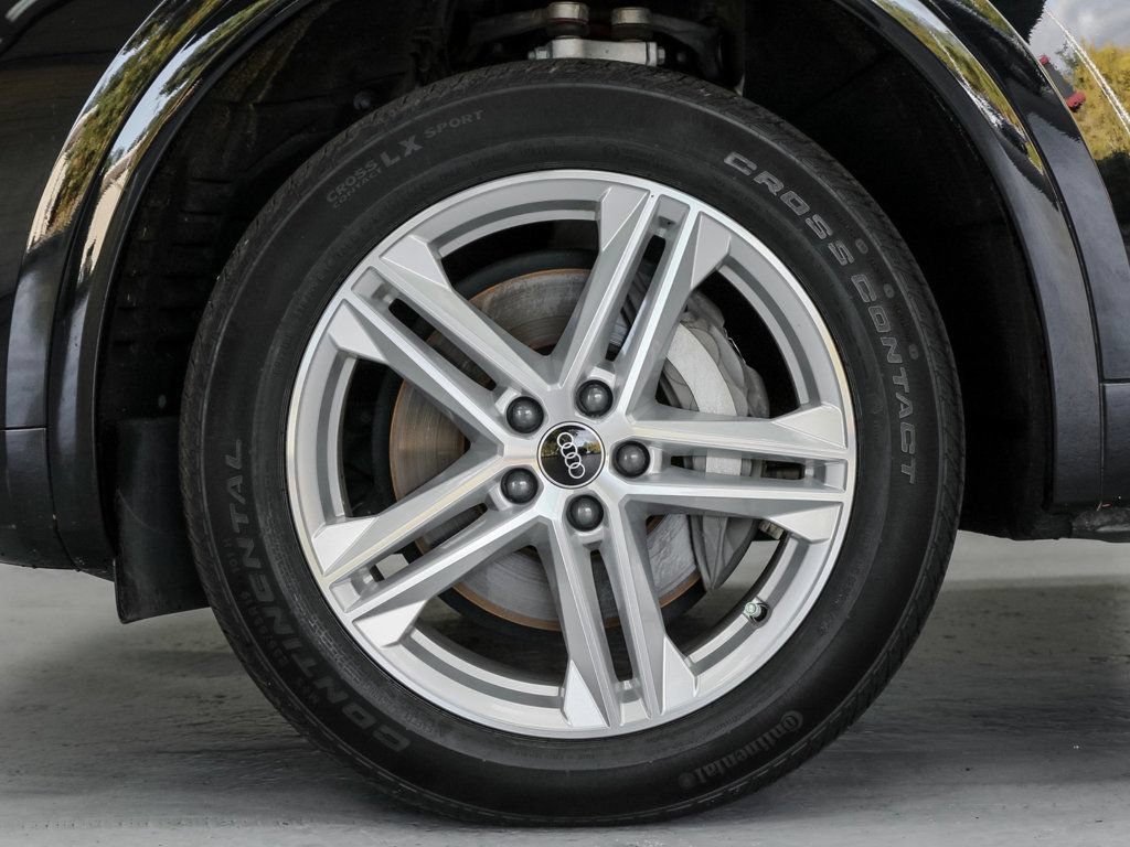 Used 2023 Audi Q5 e Premium Plus AWD/4WD image 7