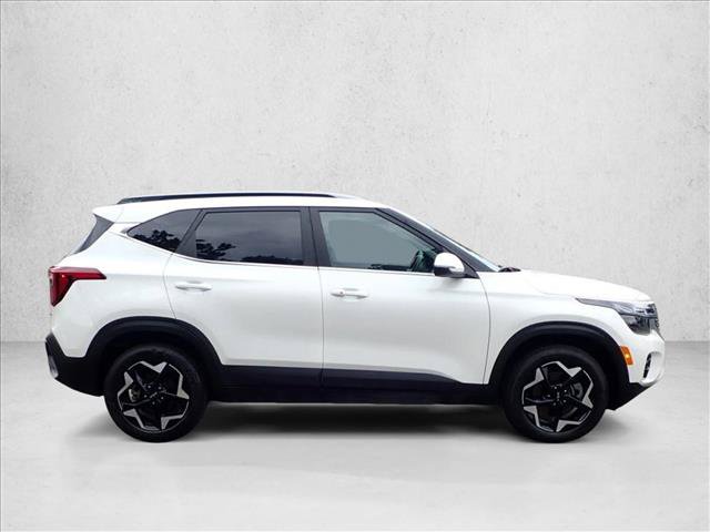 Used 2024 Kia Seltos EX AWD/4WD image 5