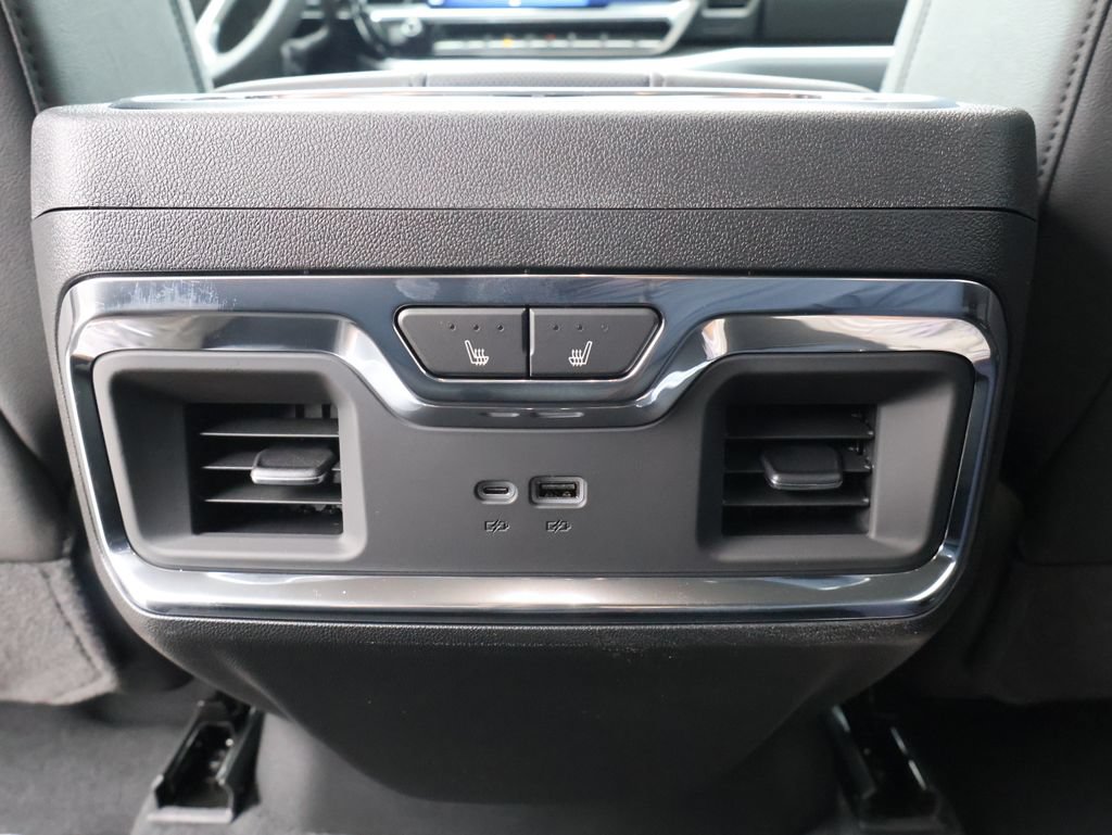 New 2026 Chevrolet Silverado 2500 LTZ w/ LTZ Plus Package AWD/4WD image 32