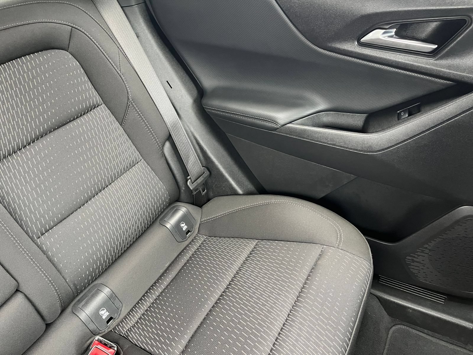 Used 2025 Chevrolet Equinox LT FWD image 42