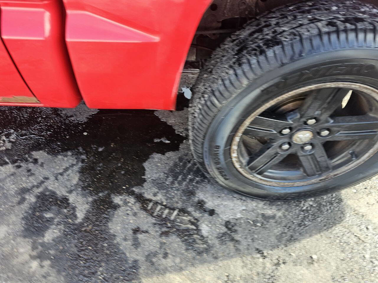 Used 2008 Dodge Dakota Sport image 9