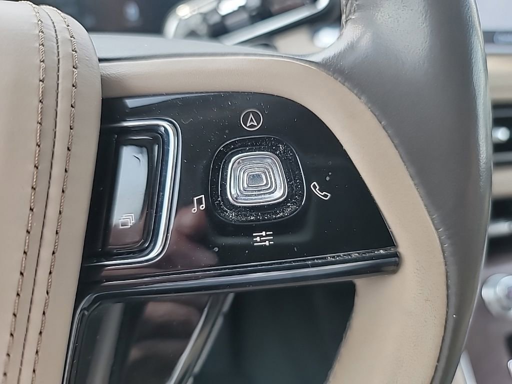 Used 2022 Lincoln Aviator Reserve w/ Equipment Group 201A AWD/4WD image 21