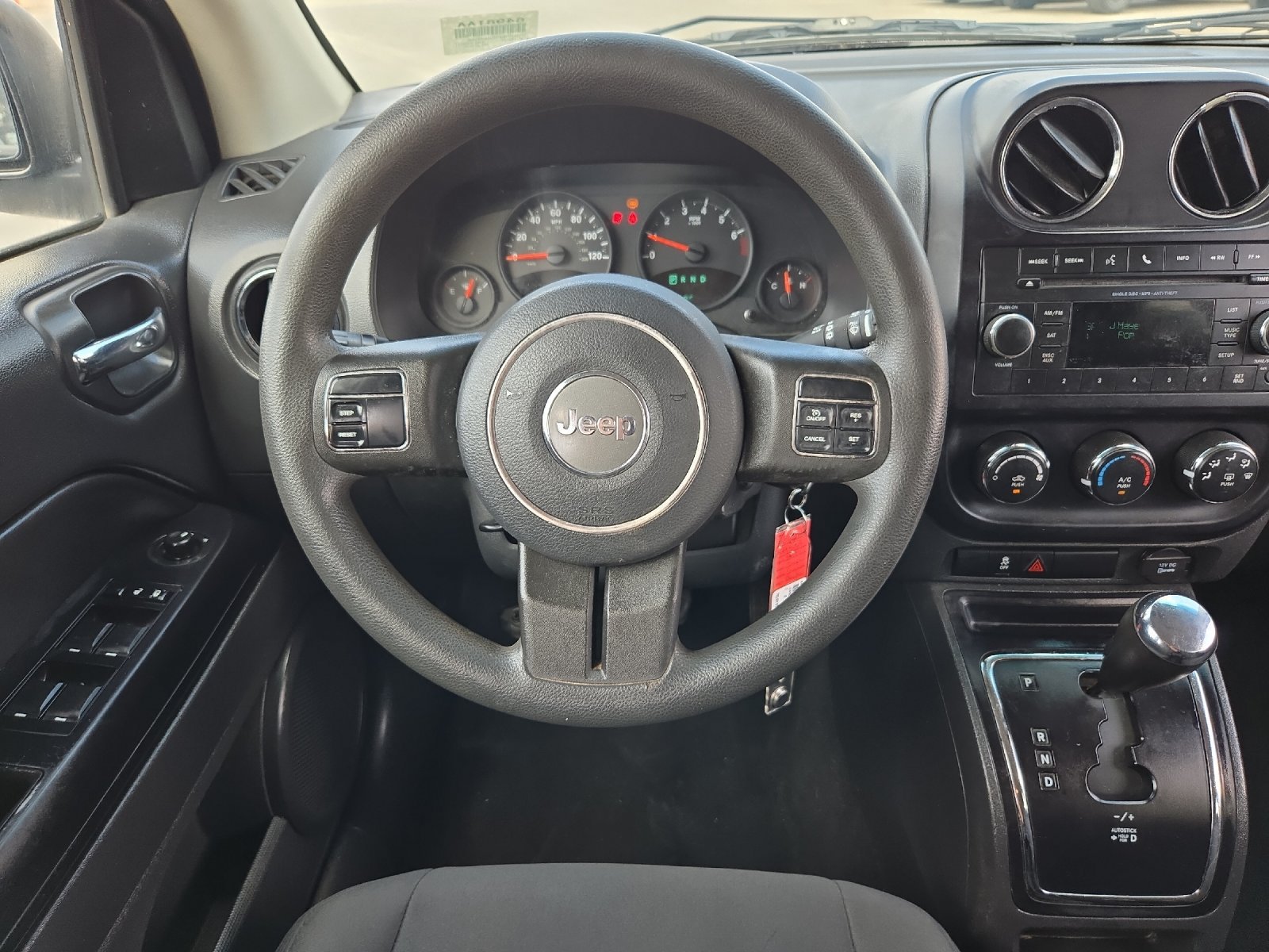 Used 2012 Jeep Compass Sport FWD image 13