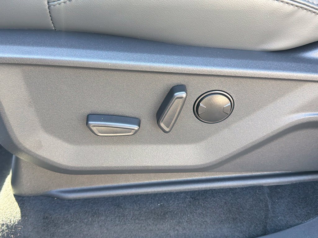 New 2027 Ford Expedition Active RWD image 23