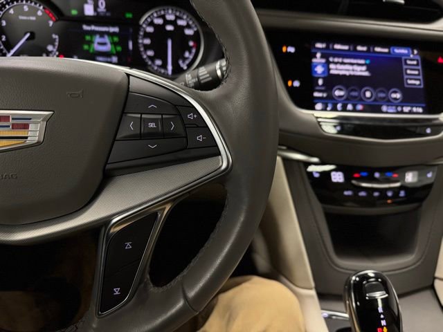 Used 2023 Cadillac XT5 Premium Luxury image 27