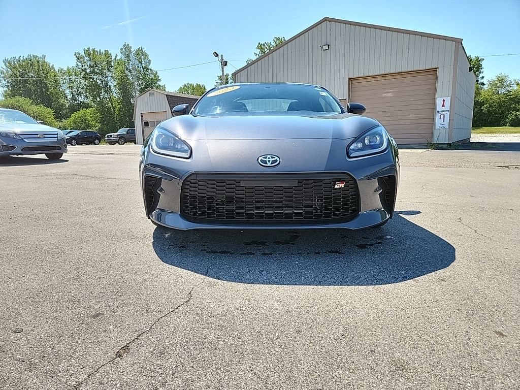 Used 2023 Toyota GR86 Premium w/ ALL Weather Mat Package (TMS) RWD image 12