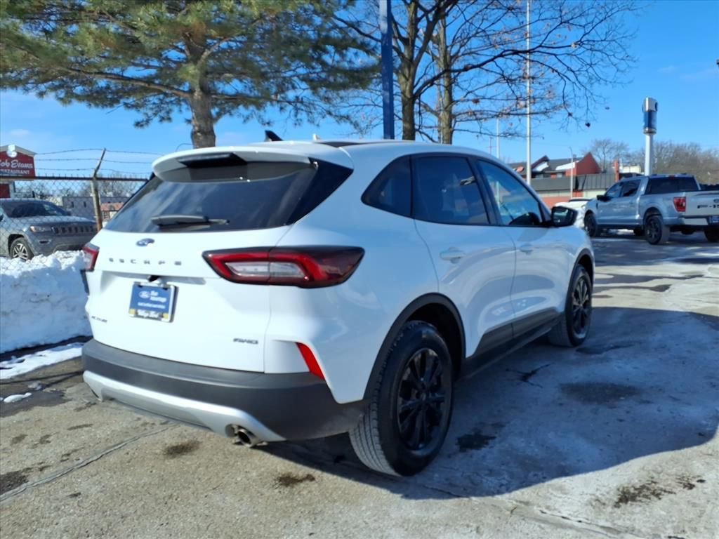 Certified 2025 Ford Escape Active image 30