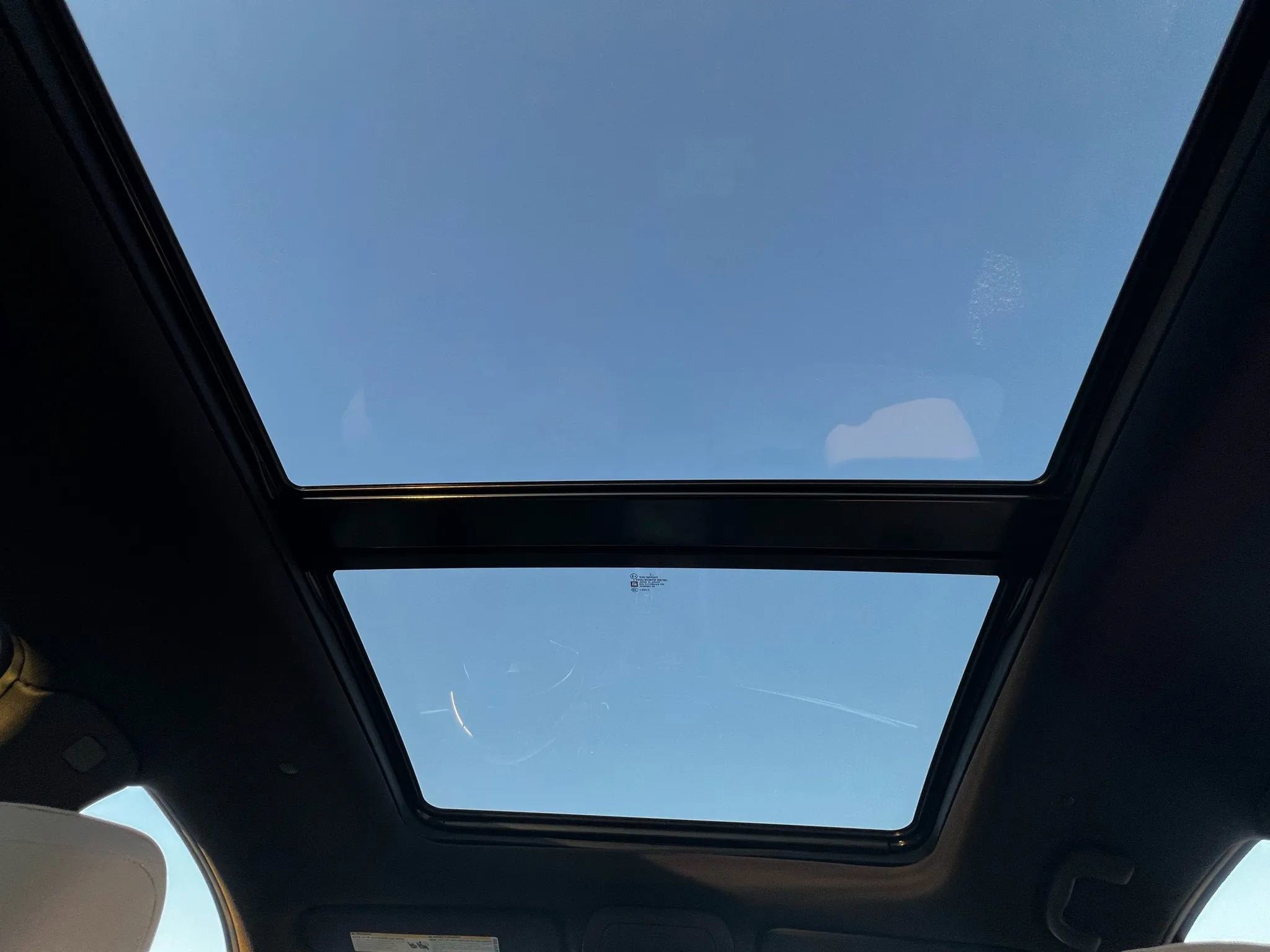 Used 2018 Cadillac XT5 Luxury w/ Driver Awareness Package image 25