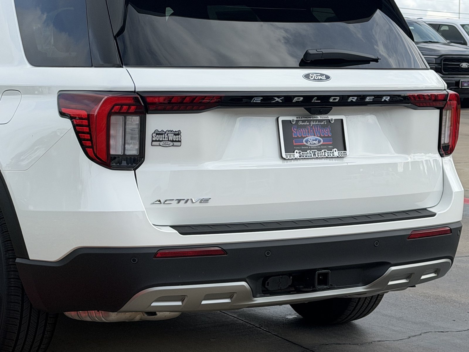 New 2027 Ford Explorer Active w/ Active Comfort Package RWD image 7