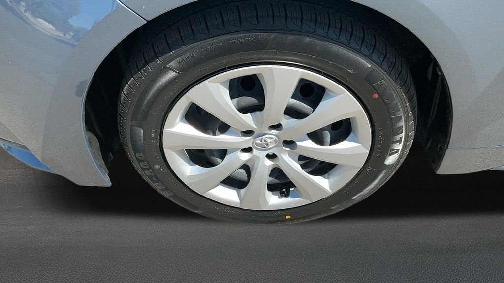 Used 2023 Toyota Corolla LE FWD image 10