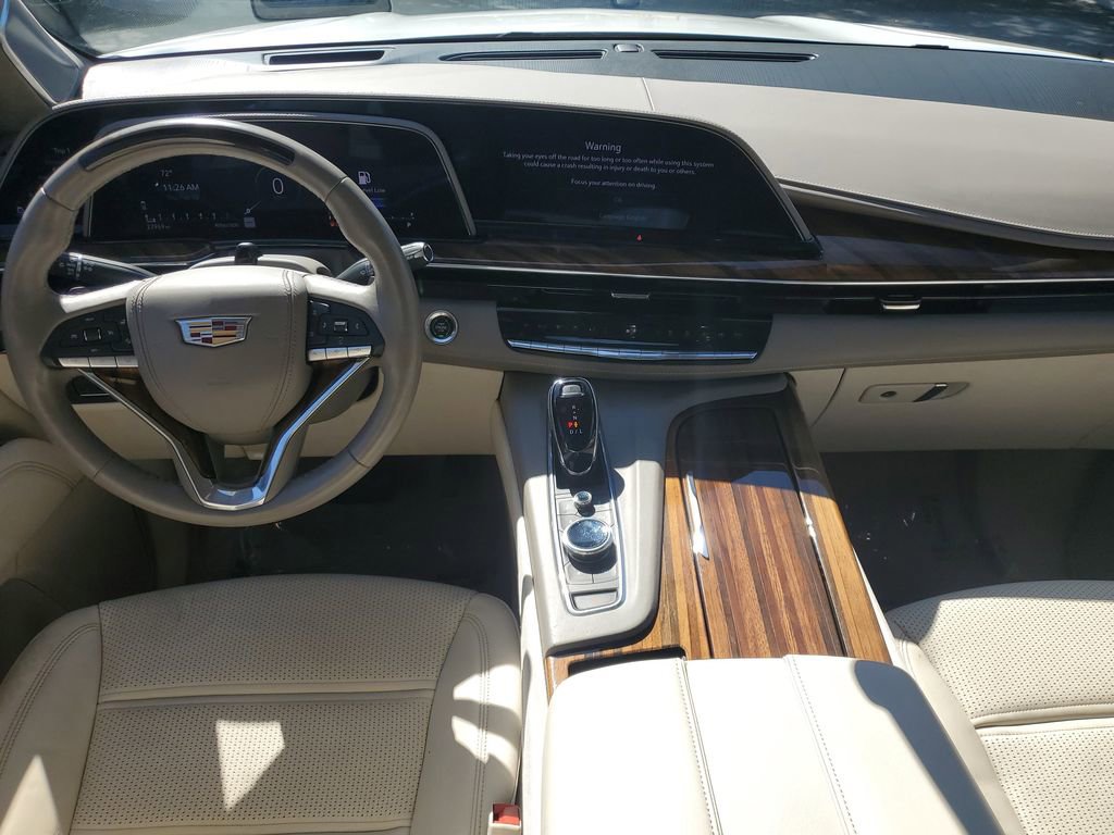 Used 2024 Cadillac Escalade Sport Platinum w/ LPO, ONYX Package image 15