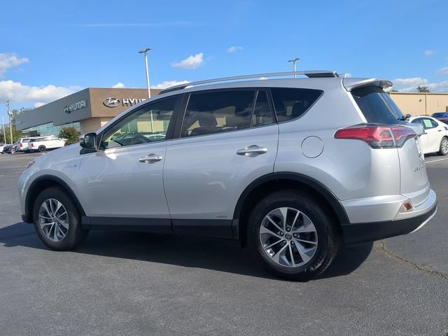 Used 2016 Toyota RAV4 XLE AWD/4WD image 6