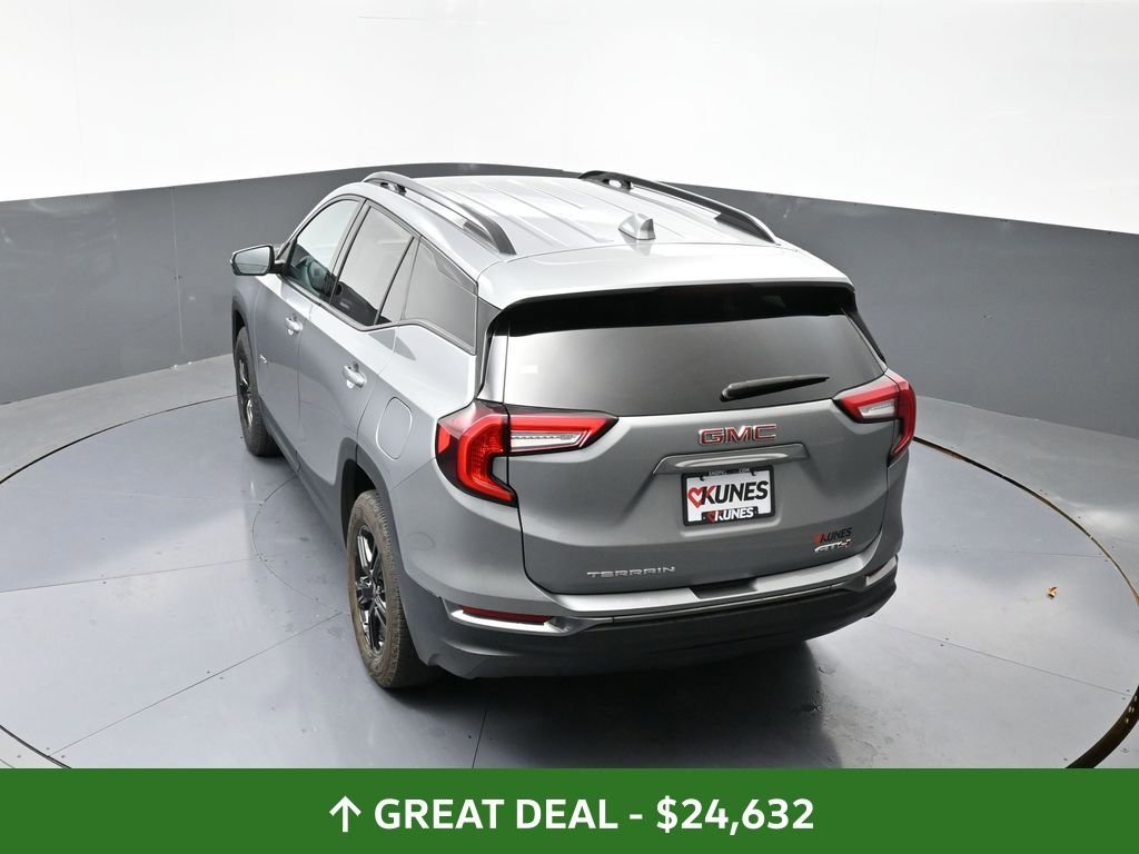 Used 2023 GMC Terrain AT4 image 50